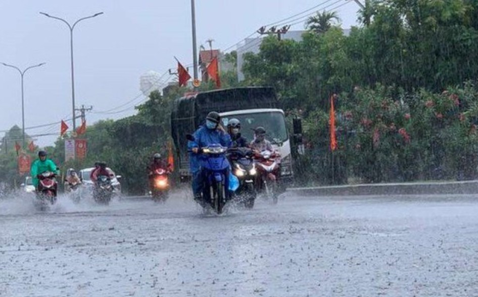 Thời tiết hôm nay (28-6): Bắc Bộ có mưa rào và dông rải rác